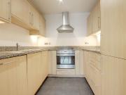 Western Gateway, London E16, 1 bed flat to rent, £1,600...