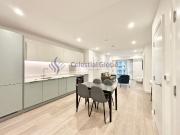 Western Gateway, London E16, 1 bed flat to rent, £2,200...