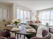 Westferry Circus, London E14, 2 bed flat to rent, £3,783...