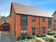 Westfield Place, Crowthorne, 3 Bedroom Semi detached