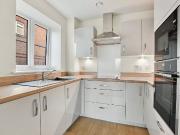 Westpole Avenue, Barnet EN4, 1 bed flat to rent, £3,360...