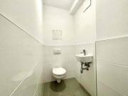 Westseitige 2 Zimmerwohnung mit Freifläche |...