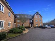 Weymouth Drive, Chafford Hundred, Grays RM16, 2 bed flat...