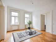 WG geeignet: Schöner 3,5 Zimmer Altbau mit hofseitigem...