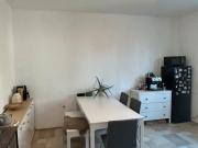 WG Geeignete 2 Zimmer Altbauwohnung im Regensburg Kumpfmühl