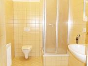 WG taugliche 2 Zimmerwohnung bei der Karl Franzens...