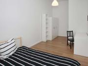 WG Zimmer in Berlin zu vermieten, 4 Schlafzimmer