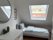 WG Zimmer zu vermieten in Düsseldorf WG Zimmer zu vermieten in Düsseldorf