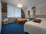 WG Zimmer in großzügigem Haus Misburg nahe Bus&Bahn...