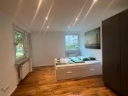 WG Zimmer in neu sanierter und möblierter Wohnung