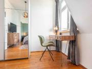 WG Zimmer zu vermieten am Dom Pedro Platz, München