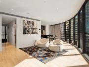 WHERE LUXURY MEETS LIVEABILITY