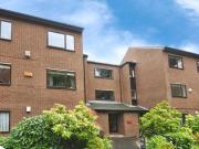 Whinfell Court, Sheffield, 3 Bedroom Flat