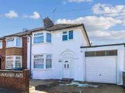 Whippendell Road, Watford, 3 Bedroom House