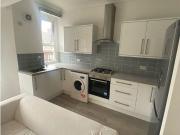 Whitchurch Road, Cardiff CF14, 3 bed flat to rent,...