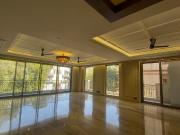 White Shark 4 Bedroom 2500 Sq. Ft. Apartment in East Of...