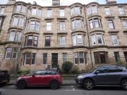 White Street, Glasgow G11, 2 bed flat to rent, £1,300...
