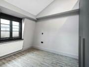 Whitechapel High Street, Aldgate, E1