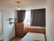 Whole 4 Bed Flat, EC1V Angel / Barbican