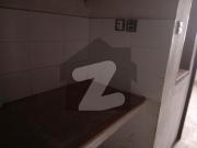Whole Building For Sale In Qayyumabad