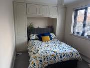 Whole flat to sublet in Epsom KT17 — furnished