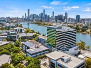 WHOLE FLOOR FITTED OUT OFFICE