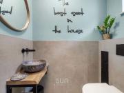 WIE NEU: DESIGN REIHENHAUS IN RUHIGER LAGE modernisiert...