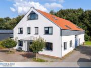 Wiefelstede Westerholtsfelde: Attraktive Gewerbehalle...
