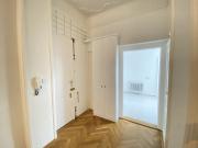 WIEN MITTE: Helle, teilsanierte 3,5 Zimmer Altbauwohnung...