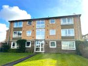Wilderness Road, Guildford, Surrey GU2, 3 bed flat to...