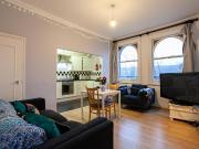 Wilmslow Road, Withington, Manchester M20, 4 bed flat to...