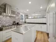 Wilton, CHICAGO, IL 60614