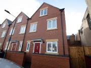 Wilton Place, Ilkeston DE7, 3 bed semi detached house to...