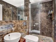Wimbledon Park Side, London, SW19 flat to rent