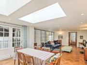 Wimpole Street, Marylebone Village, 3 Bedroom Flat