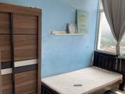 Window Male Room Avenue crest, Shah Alam Sek 22, Batu...