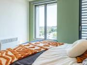 Winfield Court Standard En Suite