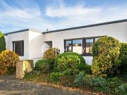 Winkelbungalow mit nicht einsehbarem Garten,...