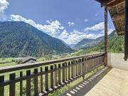 Winter rental quiet, space and skiing nearby