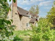 With Acres, Nottswood Hill, 4 Bedroom Detached