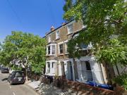 Witherington Road, London N5, 2 bed flat to rent, £3,012...