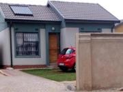 witpoortjie 2 bedrooms 1 bathroom. witpoortjie 2 bedrooms 1 bathroom.