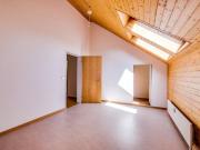 Wo Holz knistert und Licht tanzt Ihre Galeriewohnung in...