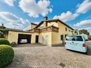 Wohn Geschäftshaus mit Lager, Wohnen, ELW &...