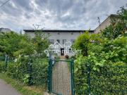 Wohn und Geschäftshaus in Stuttgart Rot, zentral aber...