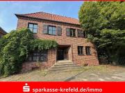 Wohn und Geschäftshaus mit separatem Bungalow