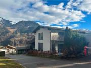 Wohnblock mit 6 Einheiten und Tiefgarage