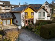 Wohnen am Rhein: Charmantes 5.5 Zimmer Haus mit diversen...