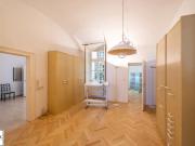 Wohnen am Stadtpark! Altbau mit großen...