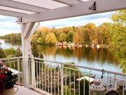 Wohnen am Wasser – Exklusive Dachgeschosswohnung in...